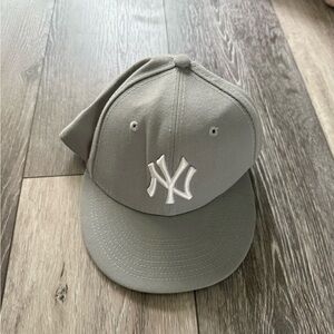 New York Yankees Gray Men's Cap